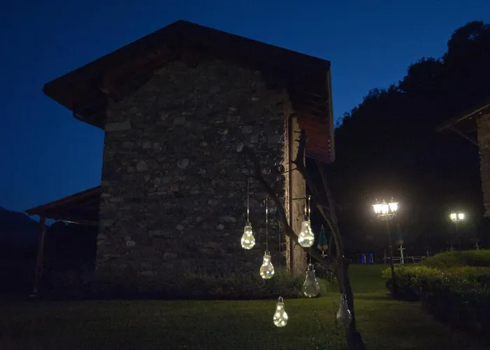 Borgo Erbiola Feriegård *