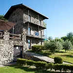 Borgo Erbiola Κατάλυμα σε φάρμα