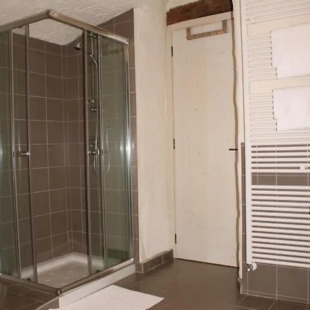 مزرعة للإقامة Borgo Erbiola