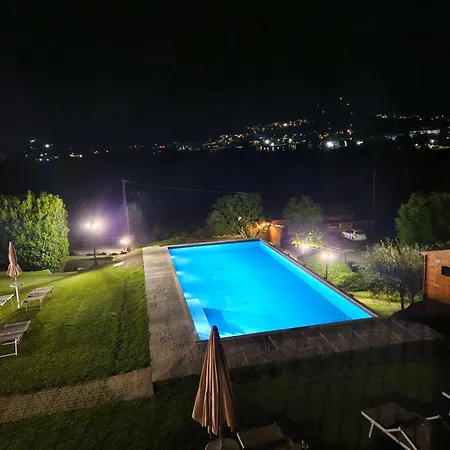 Borgo Erbiola Farm stay *