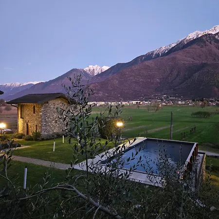 Borgo Erbiola Farm stay