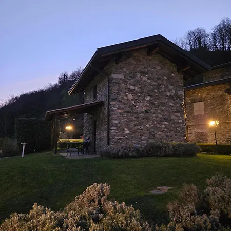 Borgo Erbiola Farm stay *
