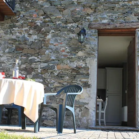 Farm stay Borgo Erbiola